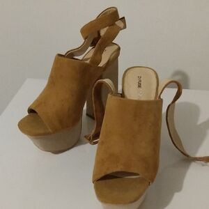 Women's suede Platform Heels